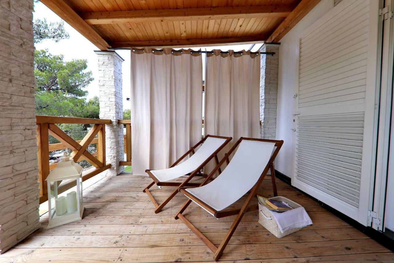 Camp Lostura Slanica ムルテル エクステリア 写真